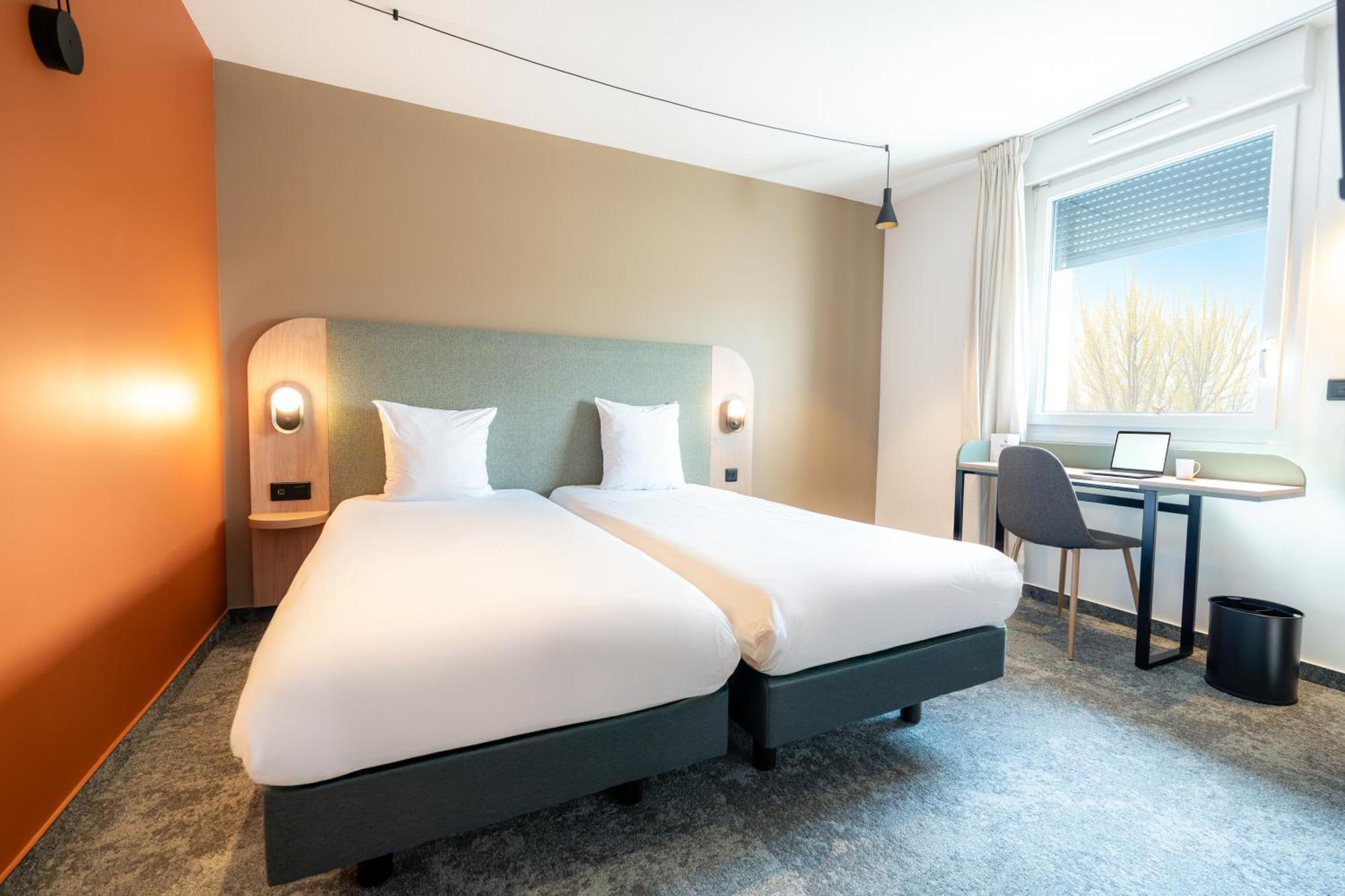 Akena Reims 3*