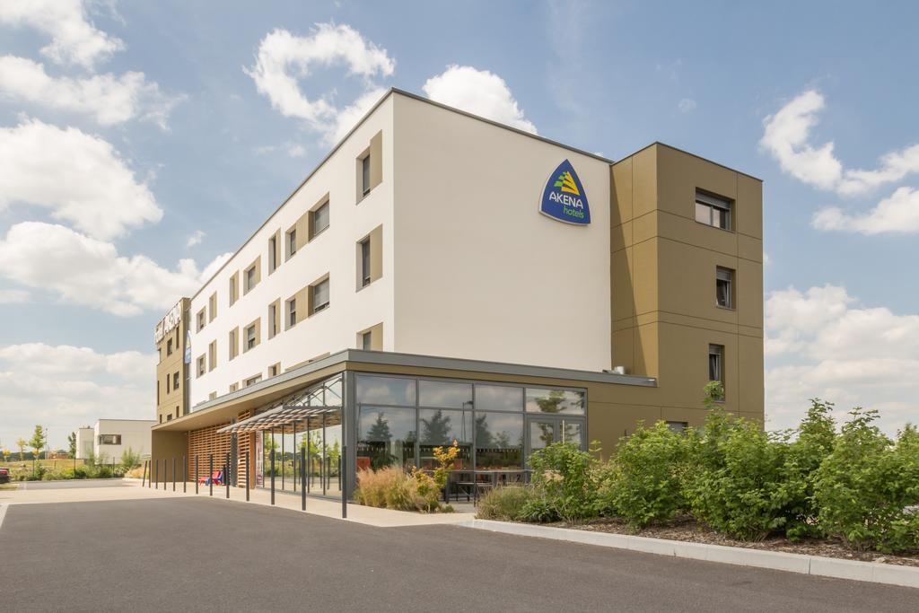 Akena Reims 3*